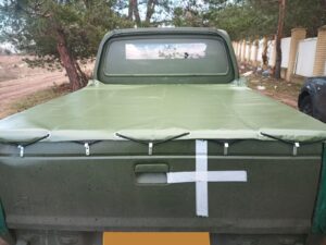 тент на військовий пікап