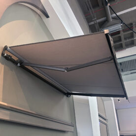 Retractable awning for windows terrace balcony