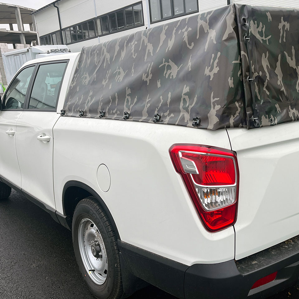 Тент на пікап Toyota за індивідуальними розмірами з ПВХ тканини